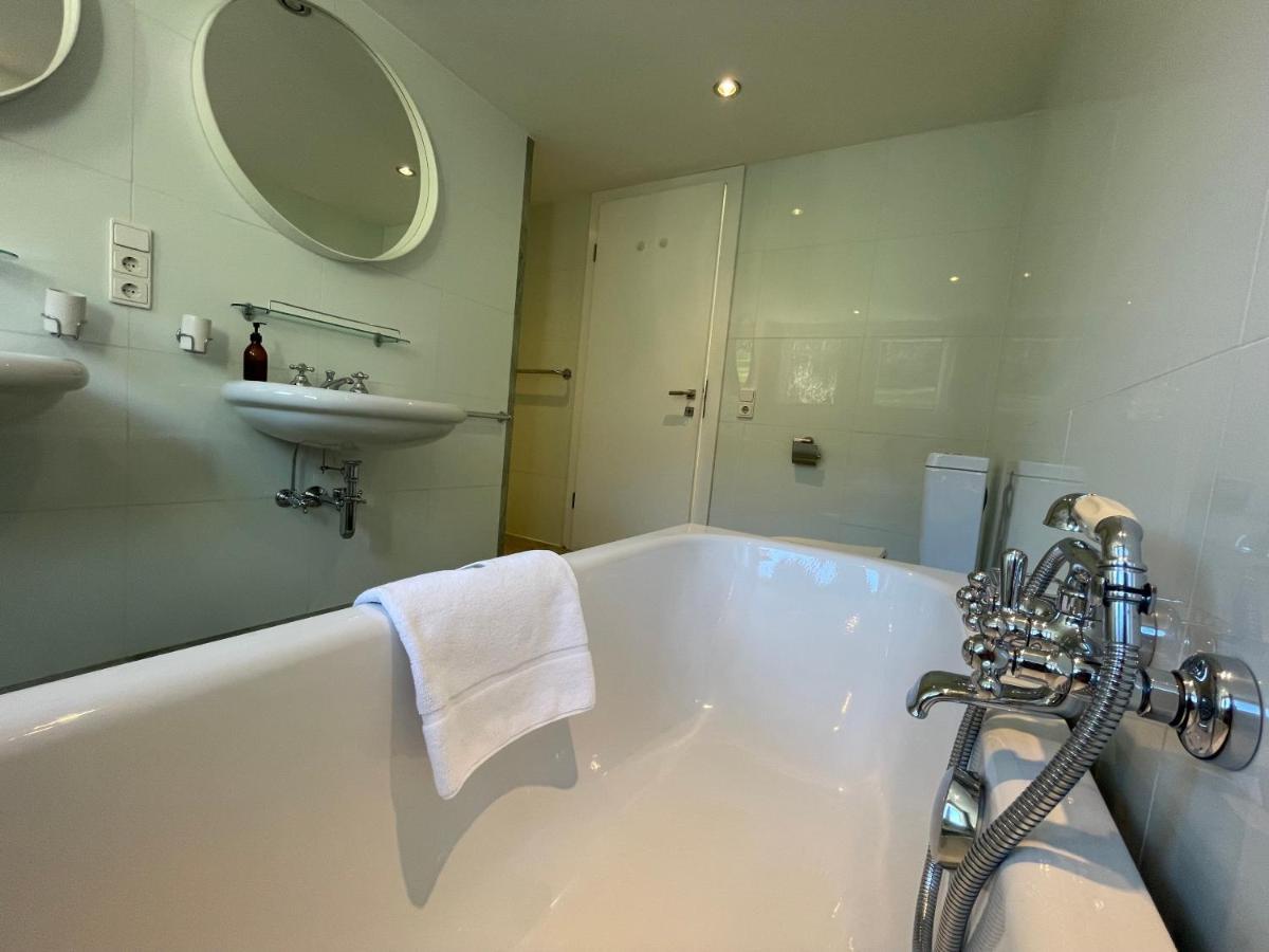 Villa Mit Traumhaftem Blick Uber Den Bodensee ブレゲンツ エクステリア 写真