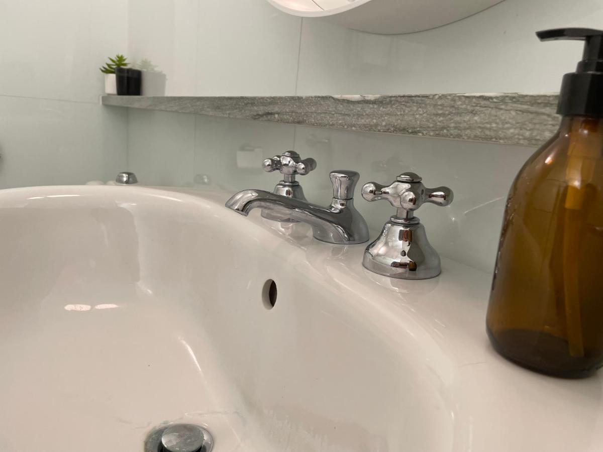 Villa Mit Traumhaftem Blick Uber Den Bodensee ブレゲンツ エクステリア 写真